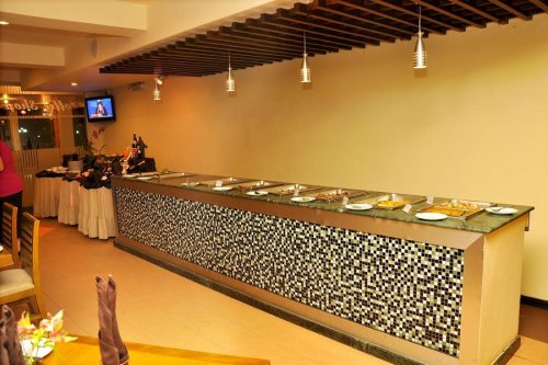 RAMADA KATUNAYAKE HOTEL 4