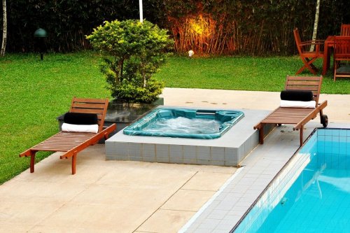 RAMADA KATUNAYAKE HOTEL 4