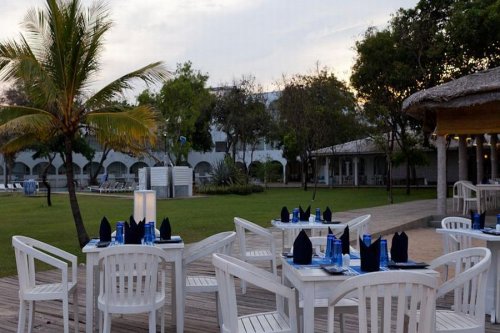 TRINCO BLU BY CINNAMON 4