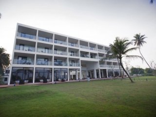 SHINAGAWA BEACH 4 SHINAGAWA BEACH 4