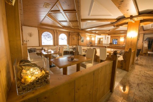 Hotel Tevini S - Commezzadura