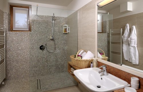 Hotel Tevini S - Commezzadura