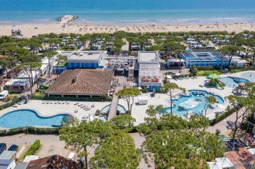 Apartments Green House