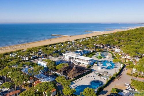 Apartments Green House