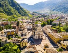 Bernina Express  Švýcarsko vlakem