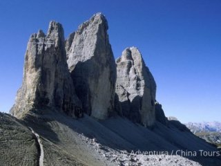 Turistika v Dolomitech