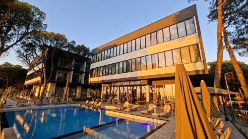 Albánie - Hotel Alexander Resort