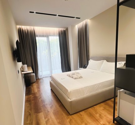 Albánie - Hotel Alexander Resort