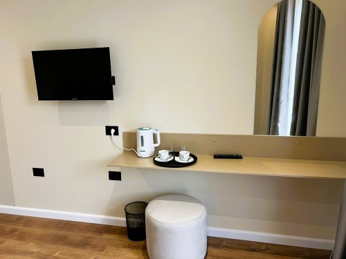 Albánie - Hotel Alexander Resort