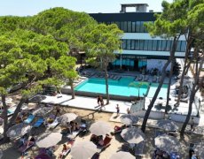 Albánie - Hotel Alexander Resort