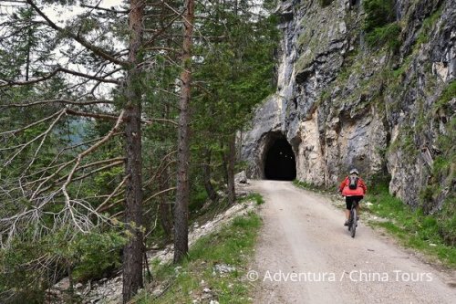 Sextenské Dolomity na kole