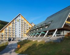 Pinia Hotel & Resort