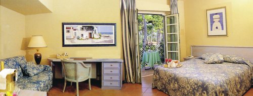 Hotel Mignon s bazénem