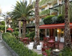 Hotel Mignon s bazénem