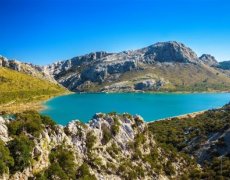 Mallorca s turistikou - nedotčená příroda