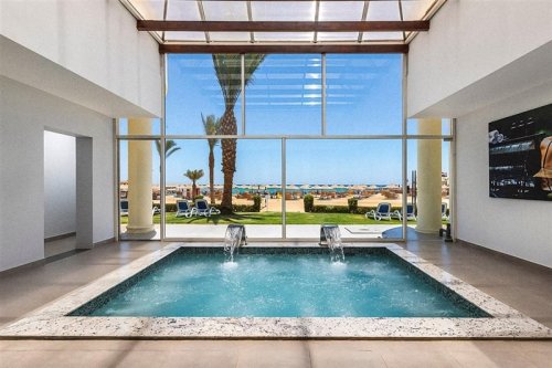 Jaz Palmariva Beach Resort