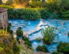 Řím s odpočinkem v termálních lázních Saturnia