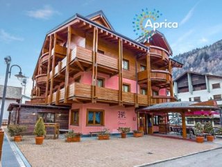 6denní zájezd (denní přejezd) s dopravou, polopenzí a skipasem v ceně – hotel Arisch