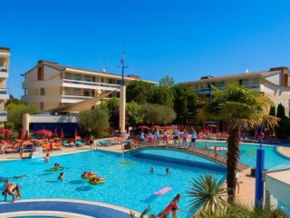 Village Planetarium Resort