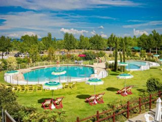 Kemp Viareggio Family Collection