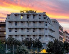 Hotel City