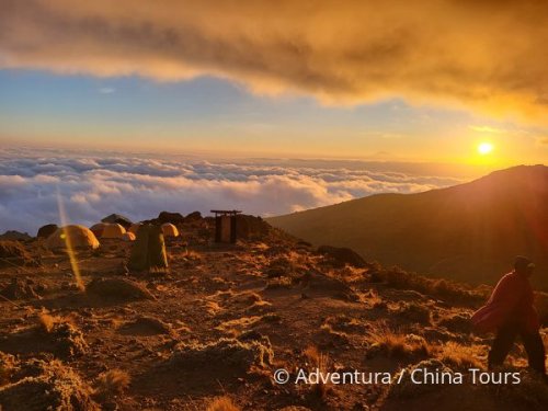 Tanzanie – silvestrovský výstup na Kilimandžáro