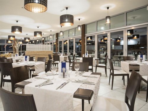 Crvena Luka Resort (apartmány)