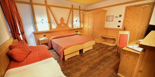 Hotel Adamello