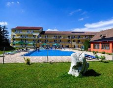 Hotel Park Hokovce s autobusovou dopravou