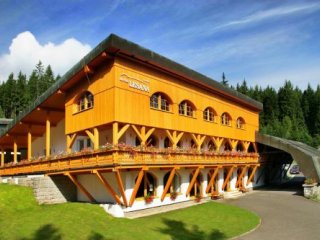 Hotel Lesana Špindlerův Mlýn - letní balíček 2026 Hotel Lesana Špindlerův Mlýn - letní balíček 2026