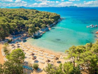 Resort Pine Beach Pakoštane