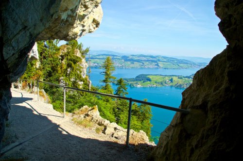 Lehká turistika ve Švýcarsku