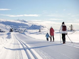 ZIMNÍ NORSKO - SKEIKAMPEN, ráj běžkařů, též sjezdovky