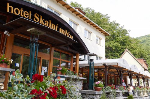 Hotel Skalní Mlýn