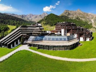 Blu Senales Active & Family Resort