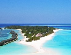 Kuredu Island Resort, Maledivy-Lhaviyani atol - Garden Bungalow