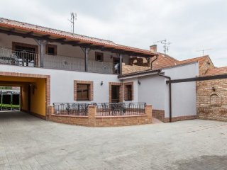 Penziony San Marco Mutěnice - apartmány u Babičky Penziony San Marco Mutěnice - apartmány u Babičky