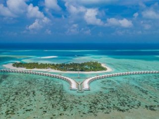 Cinnamon Hakuraa Huraa Maldives