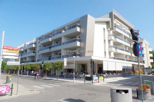 Condominio Quasar