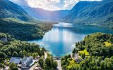 Katalog zájezdů, Hotel Jezero