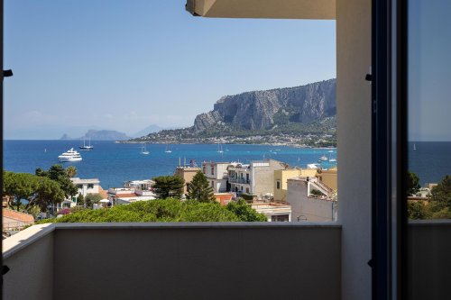 Glam Hotel & Terrace - Mondello