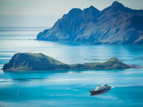 Fair Isle, Jan Mayen, Ice Edge, Spitsbergen, Birding Special (m/v Hondius)