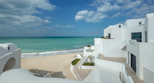 Anantara Santorini Abu Dhabi Retreat