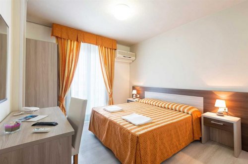 Hotel Columbus