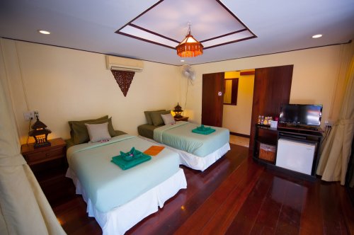Bangkok Palace Hotel, Bangkok