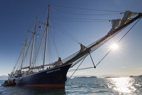 Northeast Greenland, Fly & Sail (s/v Rembrandt van Rijn)