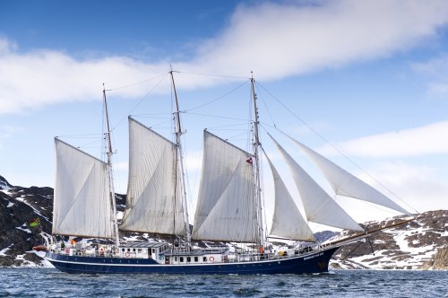 Northeast Greenland, Fly & Sail (s/v Rembrandt van Rijn)