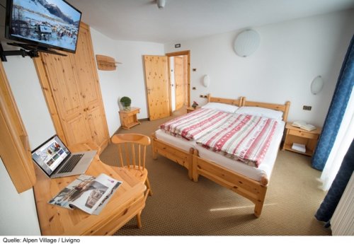 Hotel Alpen Village