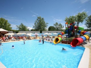 Camping Butterfly Village