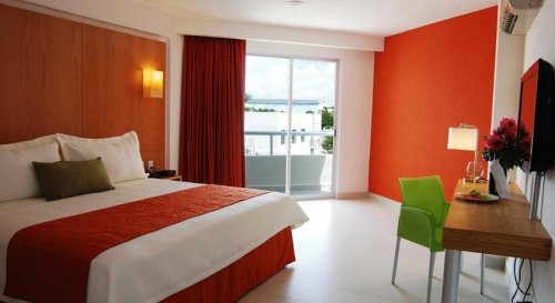 RAMADA CANCUN CITY 3